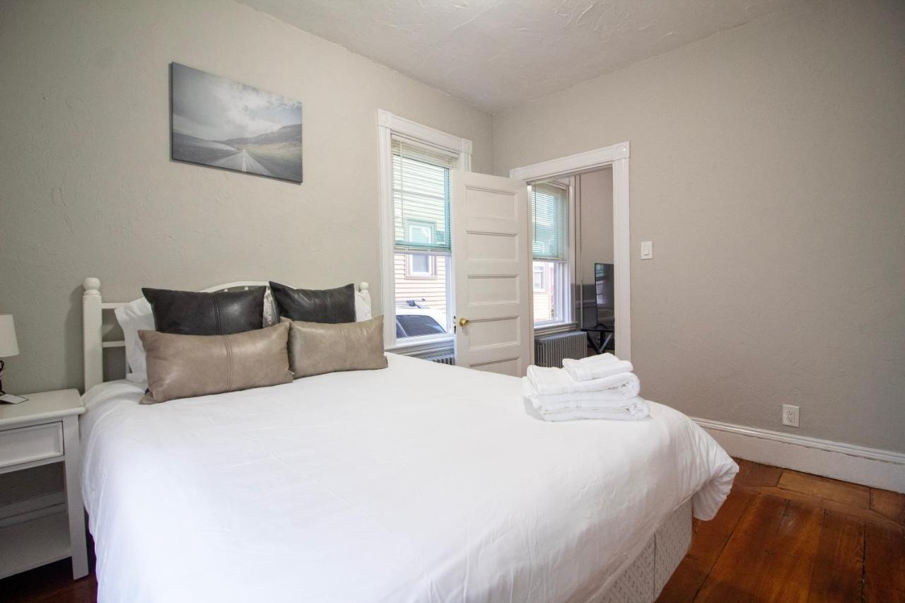 2 Bedroom Condo Close To Boston And Cambridge With Free Parkings エクステリア 写真