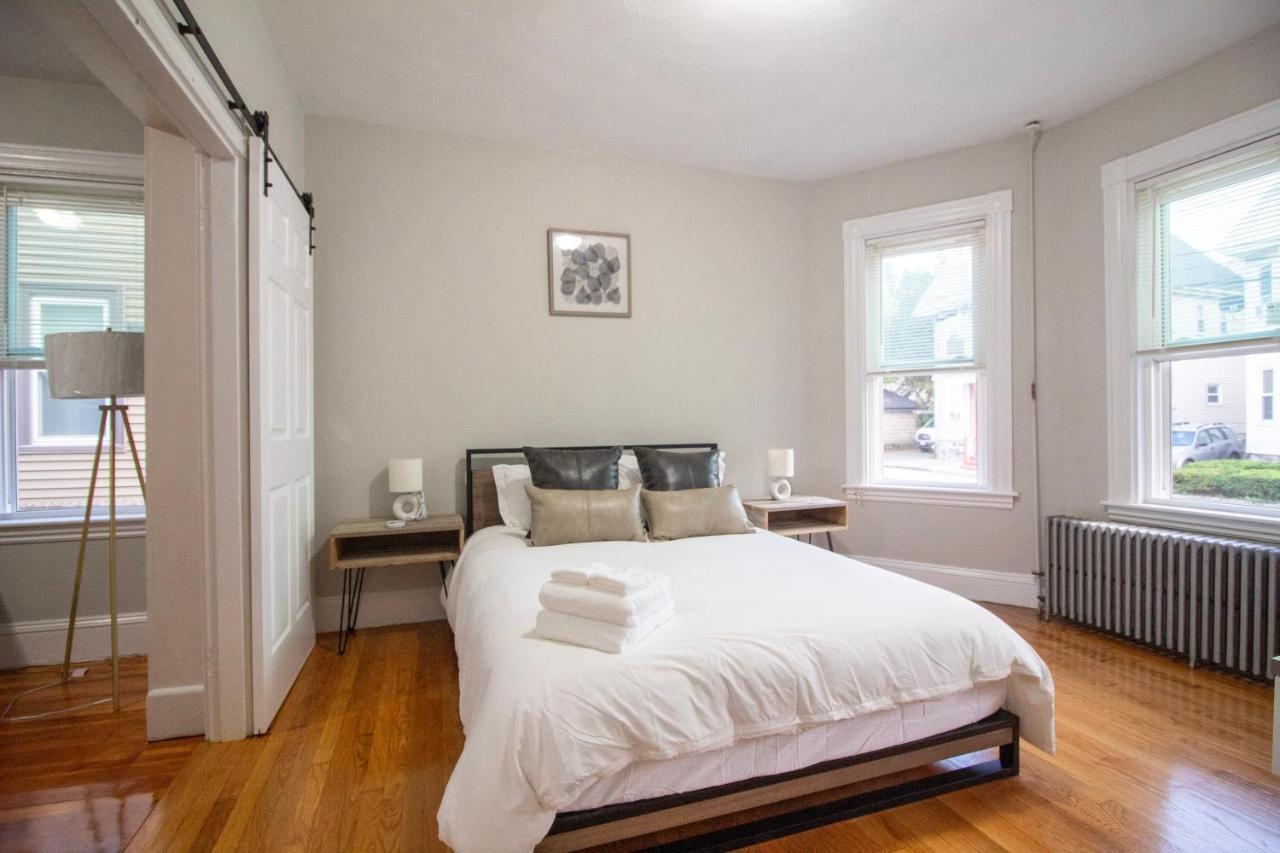 2 Bedroom Condo Close To Boston And Cambridge With Free Parkings エクステリア 写真