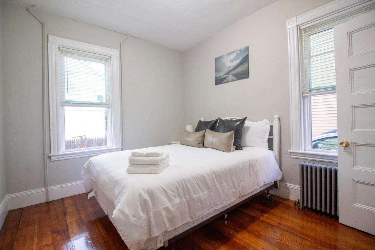 2 Bedroom Condo Close To Boston And Cambridge With Free Parkings エクステリア 写真